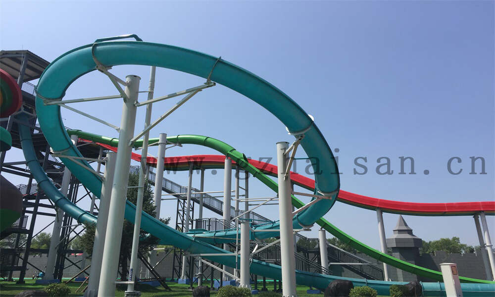 水上乐园吸引游客的方法